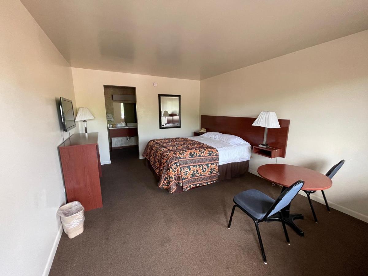 Vibe Inn - Whirlpools Suites - Lyons Exterior foto